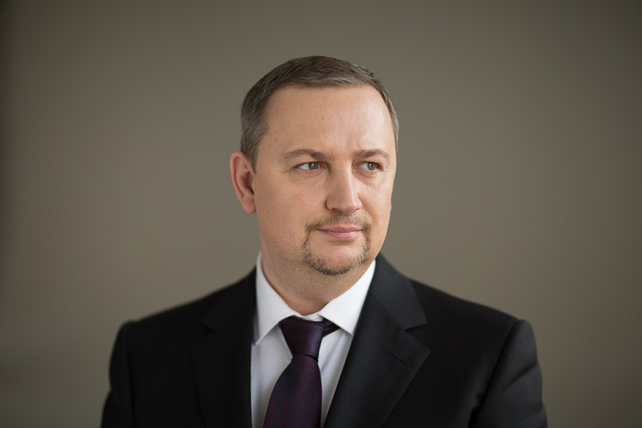 Адвокат Комиссаров Андрей Федорович